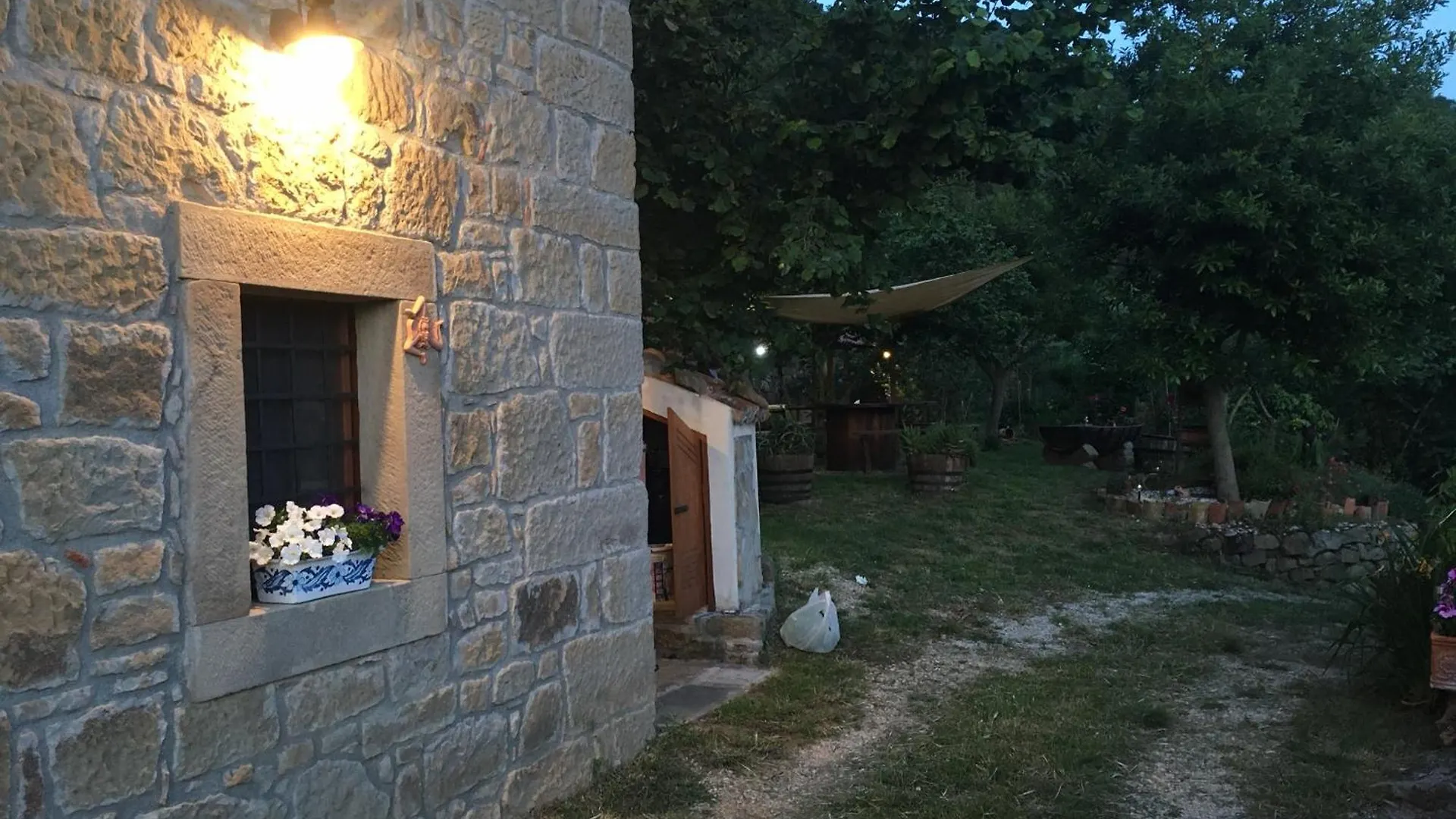 Il Cottage Sui Nebrodi Castell'Umberto Vecchio 0*,  Italy